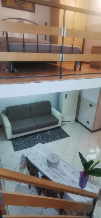 Real Family House Daire Napoli Dış mekan fotoğraf