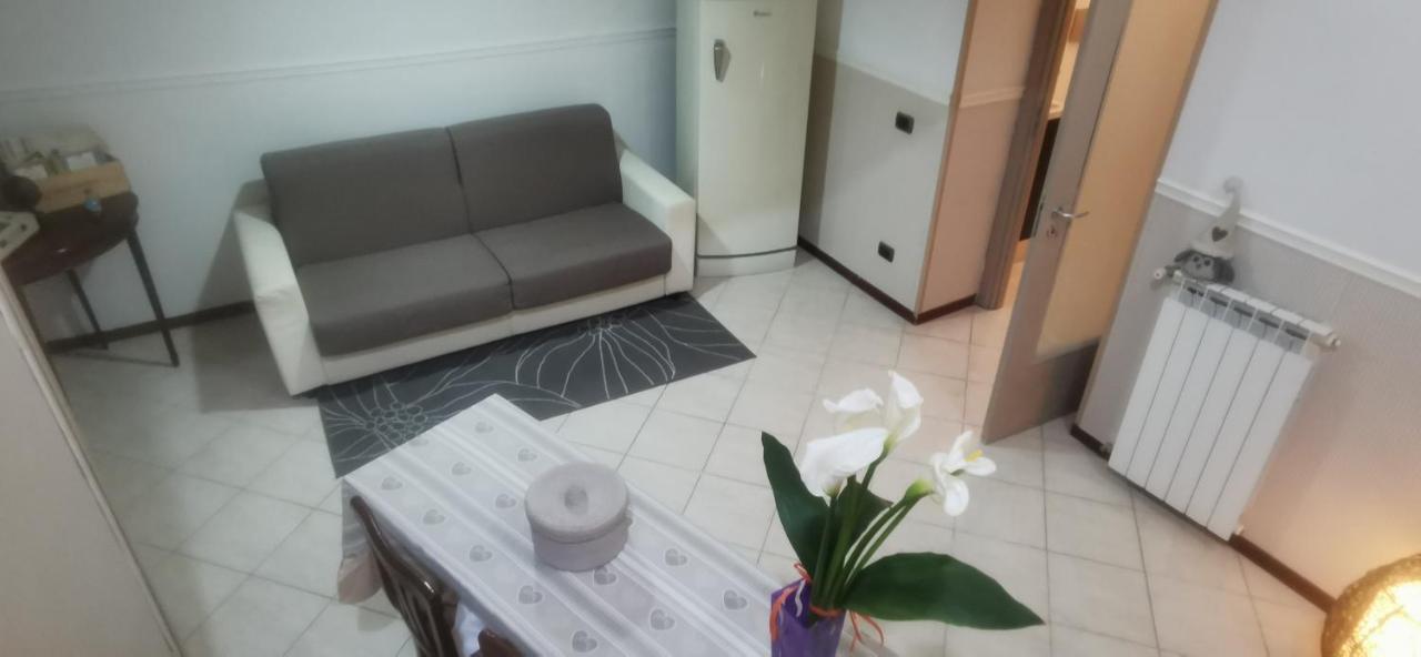 Real Family House Daire Napoli Dış mekan fotoğraf